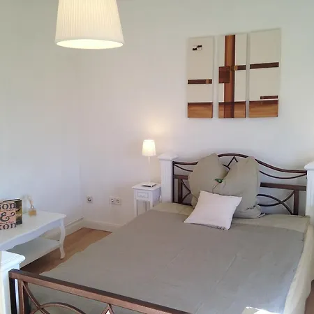 Homestay Haus Le Rose *